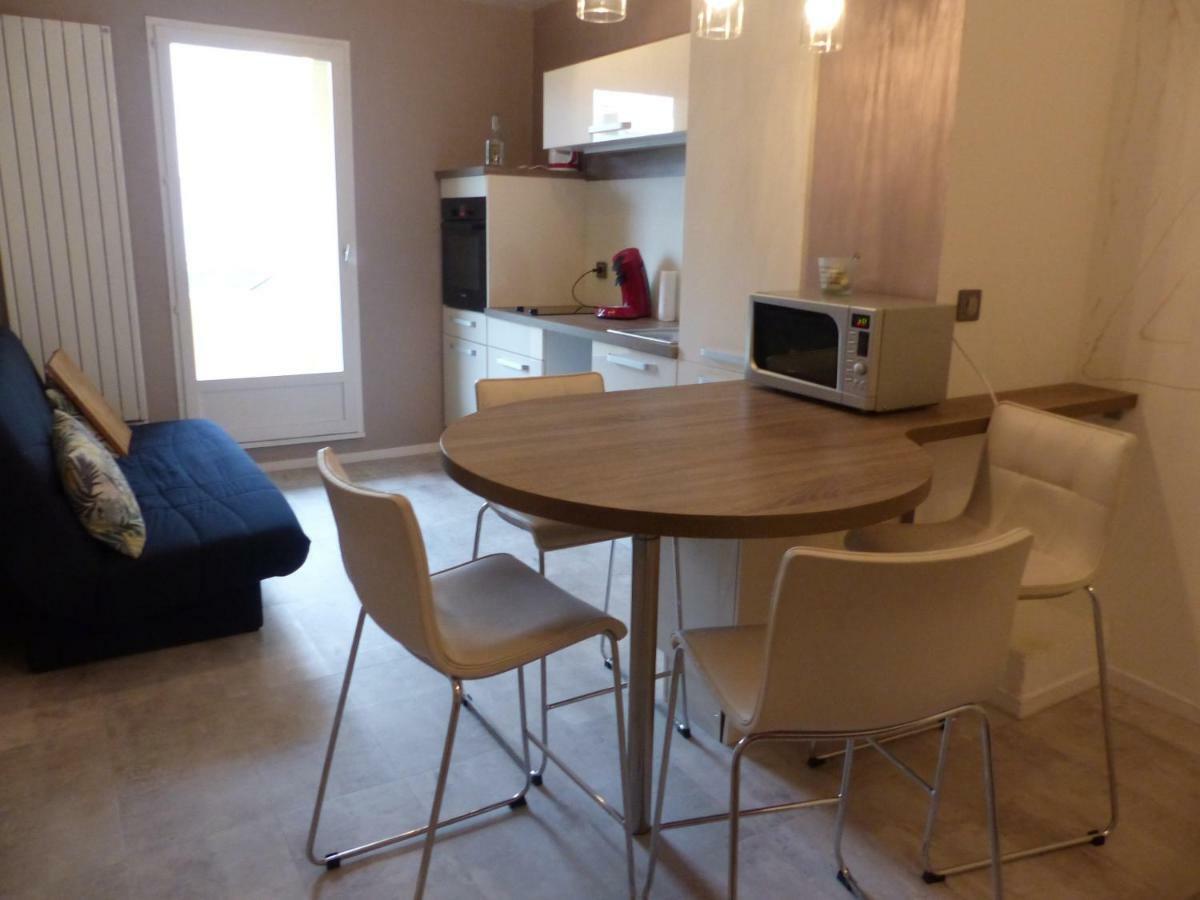 Appartement Au Calme, Avec Parc Prive, 50M Du Tram Τουρ Εξωτερικό φωτογραφία